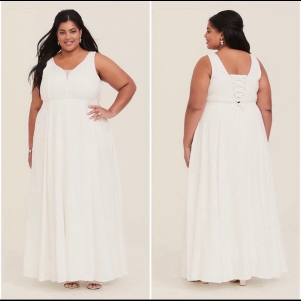 *NWT* WEDDING IVORY JACQUARD SWEETHEART GOWN